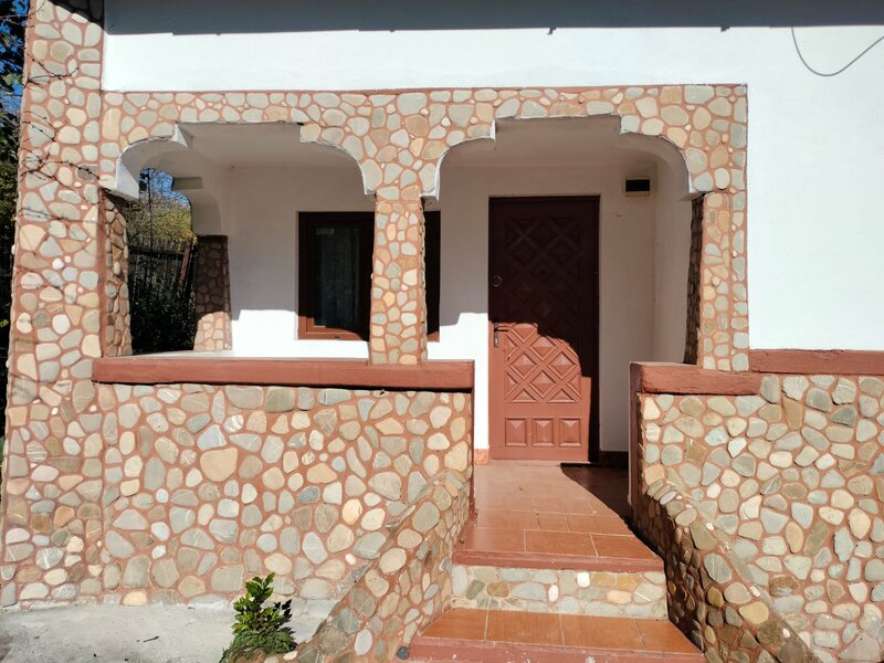 Iedera, Cricovul Dulce, proprietate de vanzare 90 mp, teren 2.450 mp